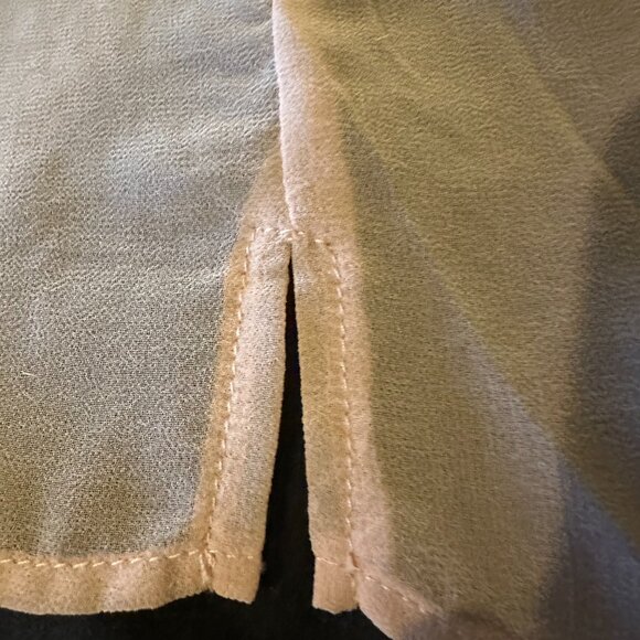 Worthington Pale Pink Sheer Layer Flutter Sleeve Shirt V Neck - Picture 5 of 5